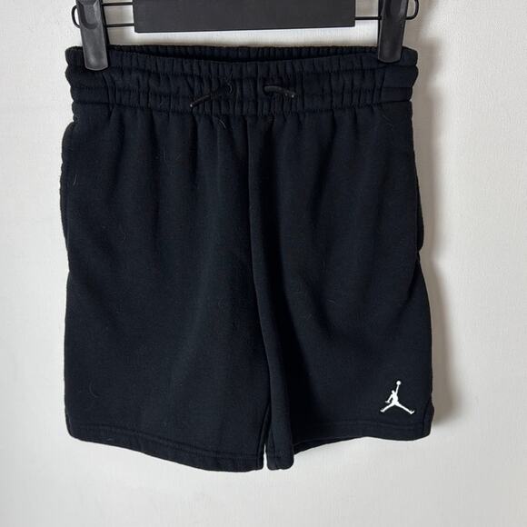 Air Jordan Shorts - Boys Medium - Picture 1 of 5